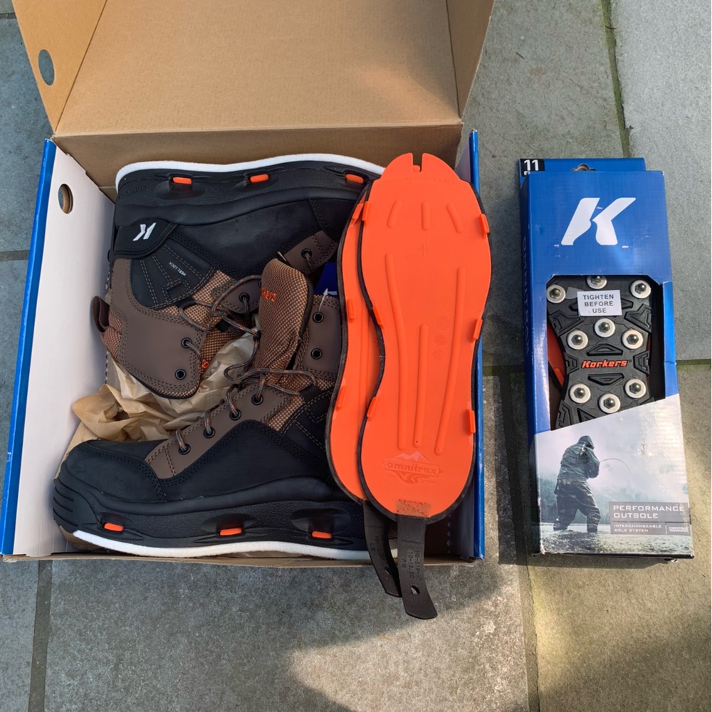 Korkers BuckSkin Men’s 11 with Triple Threat Disc Sole